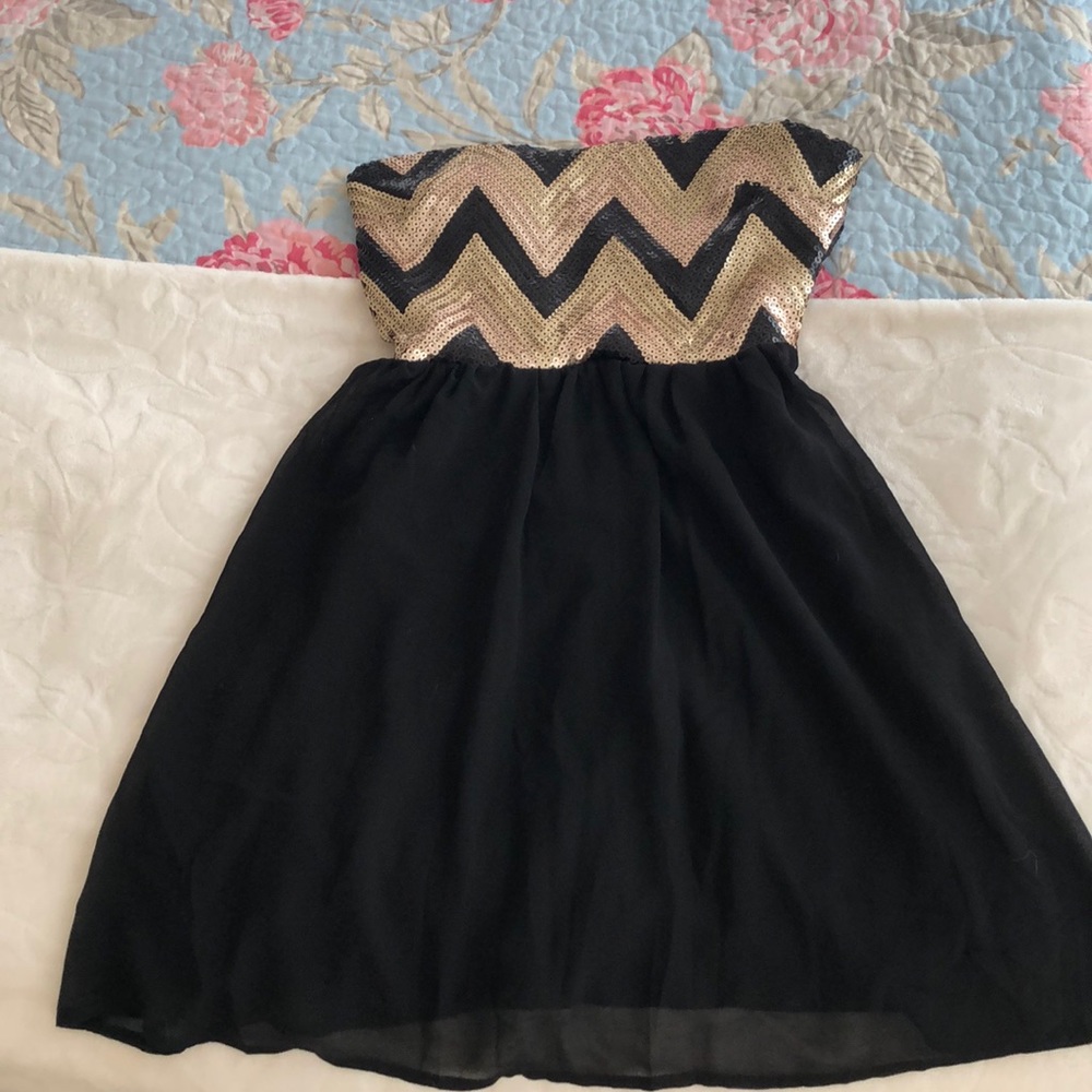 Black sequin dress Boutique |SM|